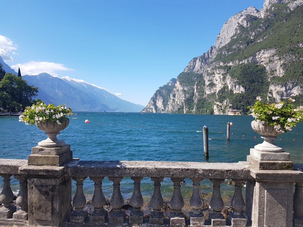 Marriage in italian style: Wedding in Lake Garda Italy