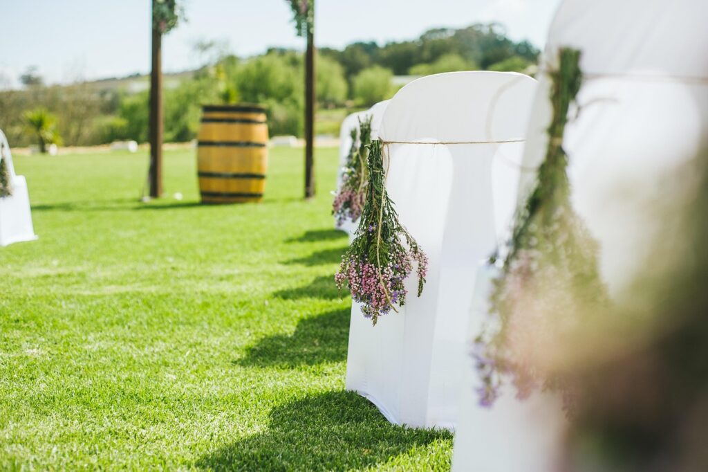 Luxury Wedding Tuscany & Versilia offers bespoke elegance in Italy's most exclusive settings, crafting personalized celebrations that reflect your unique love story with unmatched class