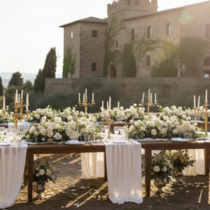 Wedding reception before Castello di Bibbione, Tuscany – castello di bibbione wedding toscana – Kiss Me Italy